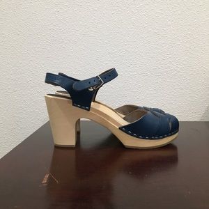 New Swedish Hasbeens extra high Sandals, Size 40